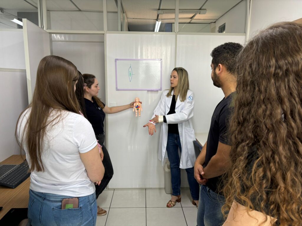 Treinamento de Dermatopatologia no Laboratório IAP reforça compromisso com a qualidade04